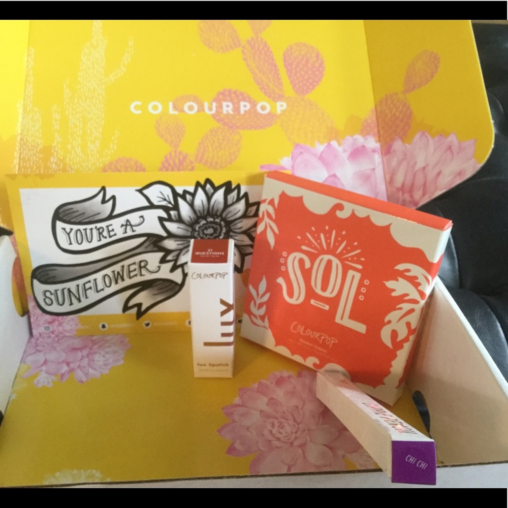 Fun Colourpop lot! 🌈